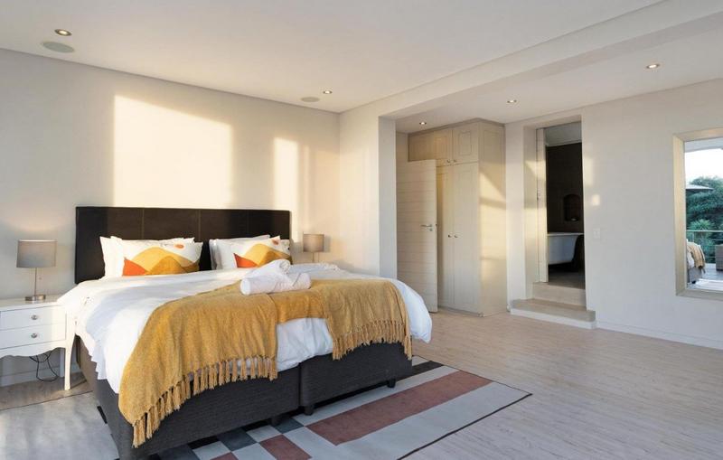 4 Bedroom Property for Sale in Camps Bay Western Cape